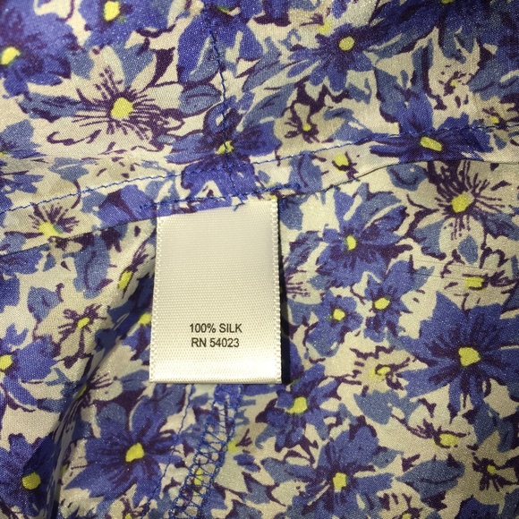 Banana Republic blue floral print ruffle tank top - Picture 7 of 8